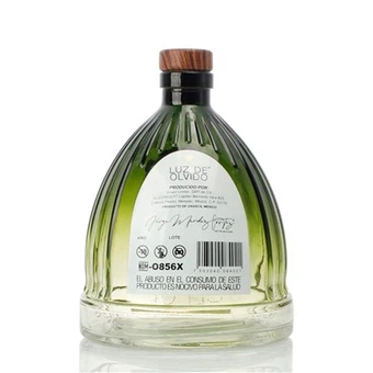 750 ml amatininkų tekstūruotas išlenktas dvasios butelis